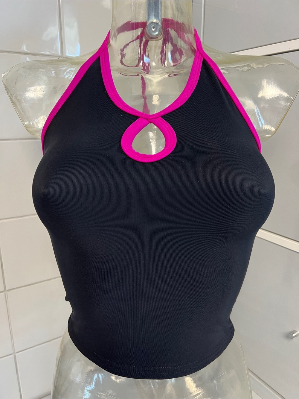 Contrast Trim Bodycon Keyhole Halter XS NWT BlackPink